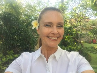 Meet Suzanne Banks: Aromatherapy perfumer extraordinaire