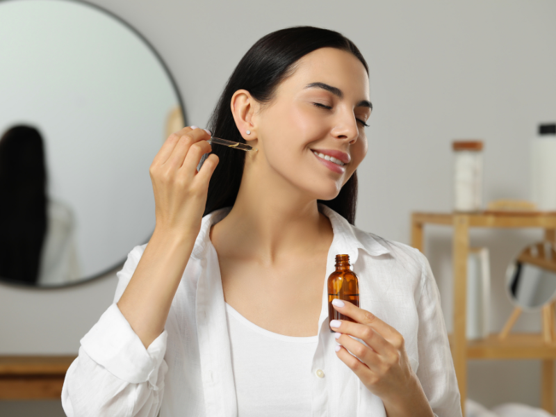 Explore the Best Essential Oil for Skin Tightening