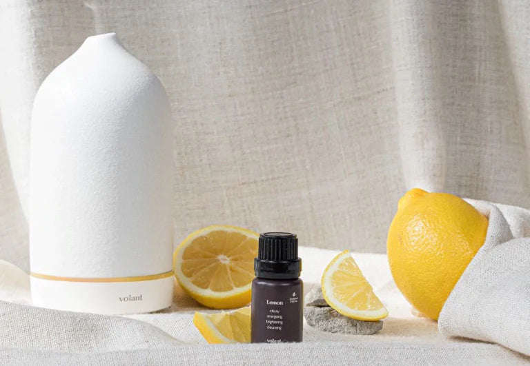 Når livet giver dig citroner, så brug denne guide til at tilføje æterisk citronolie til din daglige rutine