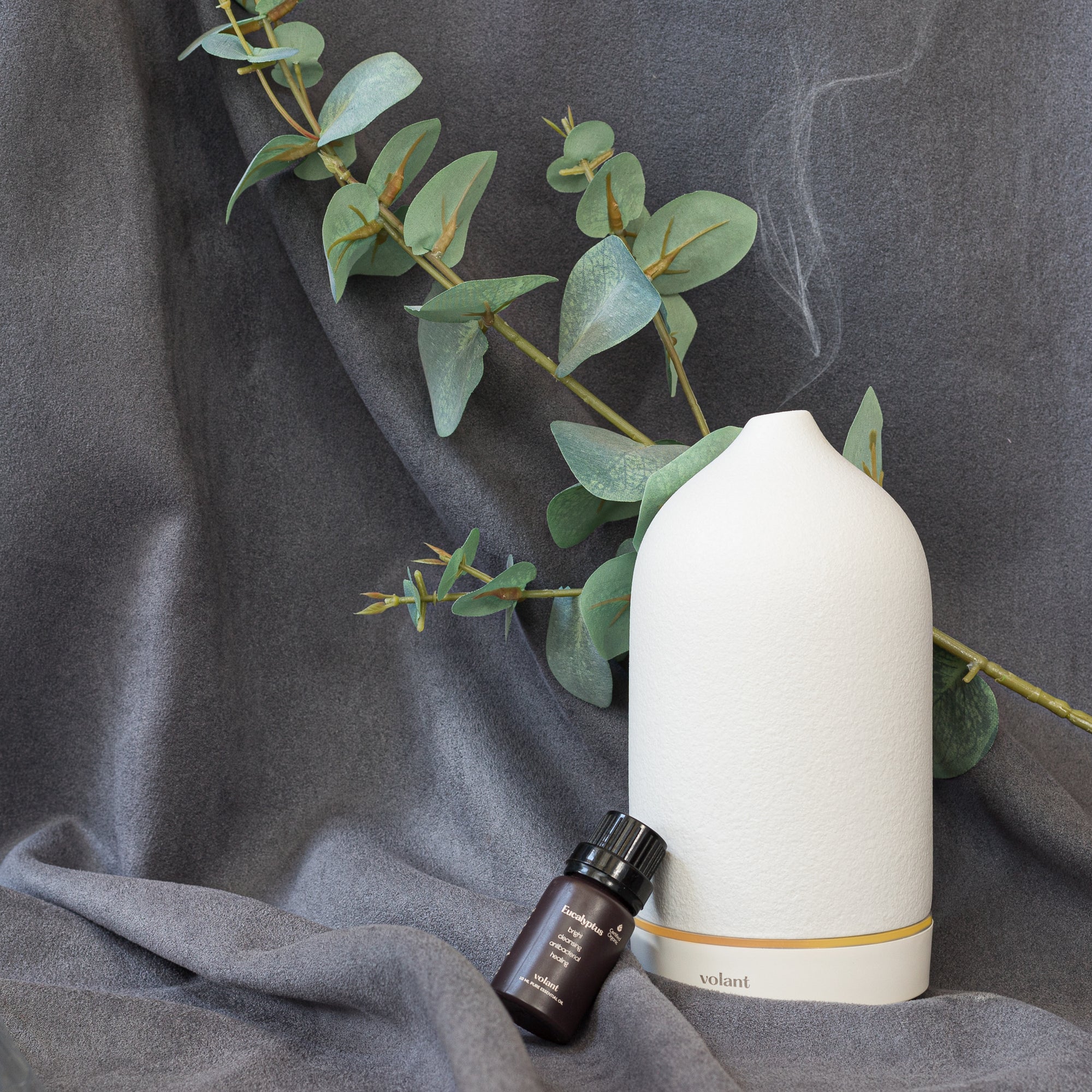 volant white diffuser using organic eucalyptus essential oil to relieve nasal congestion