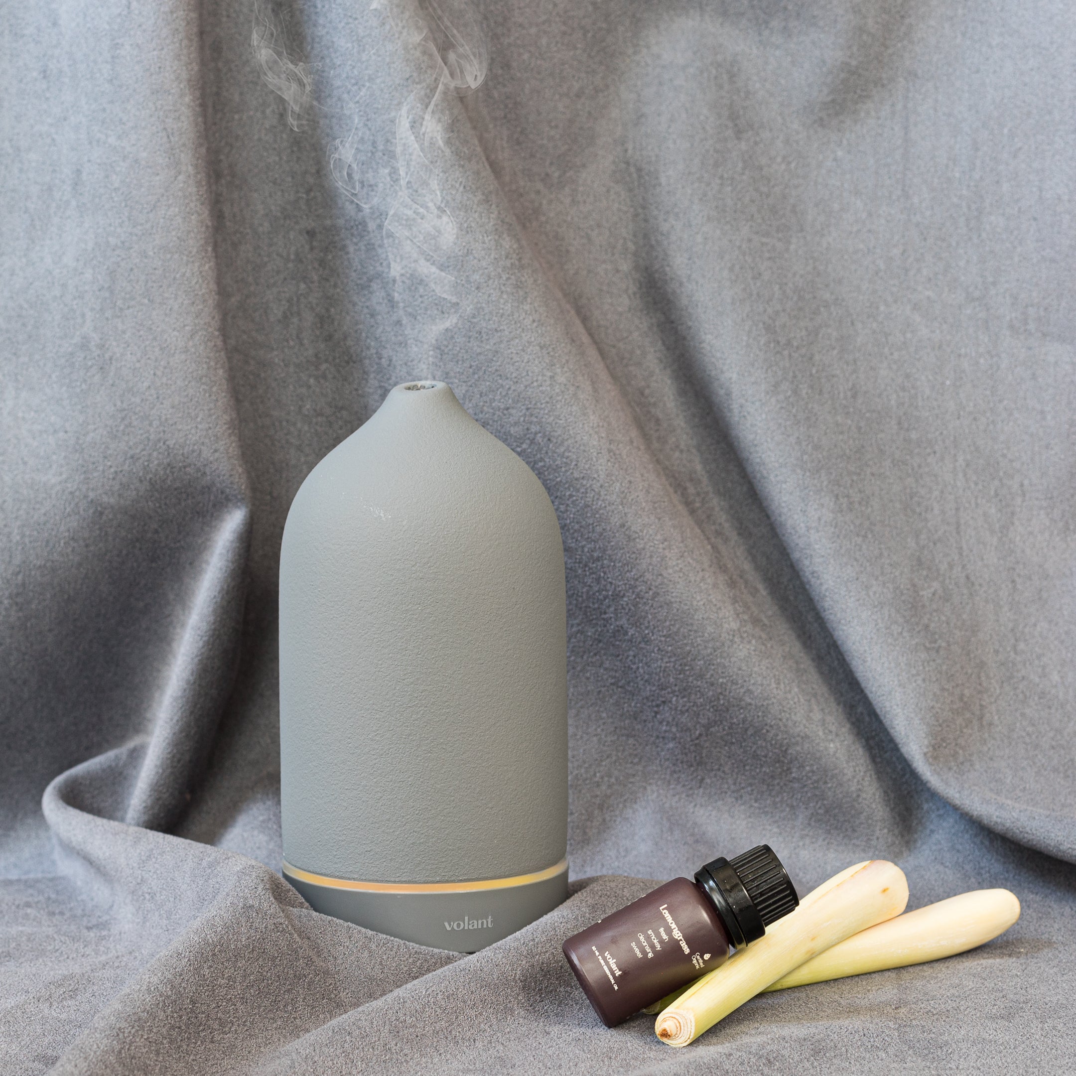 volant grey diffuser using organic lemongrass essential oil to repel insects